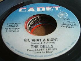 Mit 'Oh what a night' landeten die Dells 1954 einen ewigen Doo-Wop-Klassiker. Sie erreichten Platz 3 der US-Hitparade, und das gegen die allmchtige Konkurrenz von Fats Dominos 'Blueberry Hill' (Platz 2) und Elvis Presleys 'Don't be cruel' (Platz 1).