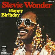 Stevie Wonder Vinyl Single Happy Birthday. Stevie Wonder Schallplatten. Stevie Wonder vinyl recordss 45rpm 45s vinyl singles. Disues 45 tours Stevie Wonder. Dischi 45 giri Stevie Wonder. Skivor Stevie wonder.