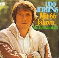 Udo Jrgens Single Mit 66 Jahren. Vinyl Schallplatte mit Original-Bildhlle. Auch fr Musikboxen und Jukebox wie Wurlitzer oder Seeburg geeeignet. Deutsche Schlager Single auf Vinyl.