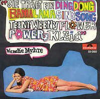 Wencke Myhre Ding Dong Bama Lama Sing Song Teeny Weeny Flower-Power-Kleid. Single. Schallplatte. Vinyl-Single mit Original-Bildhlle. Deutsche Schlager Schallplatte. Auch fr Musibox und Jukebox wie Wurlitzer und Seeburg geeignet. Wencke Myhre Schlager Singles auf Vinyl. Deutsche Schlagerplatte Hits und Oldies. 60 er Jahre